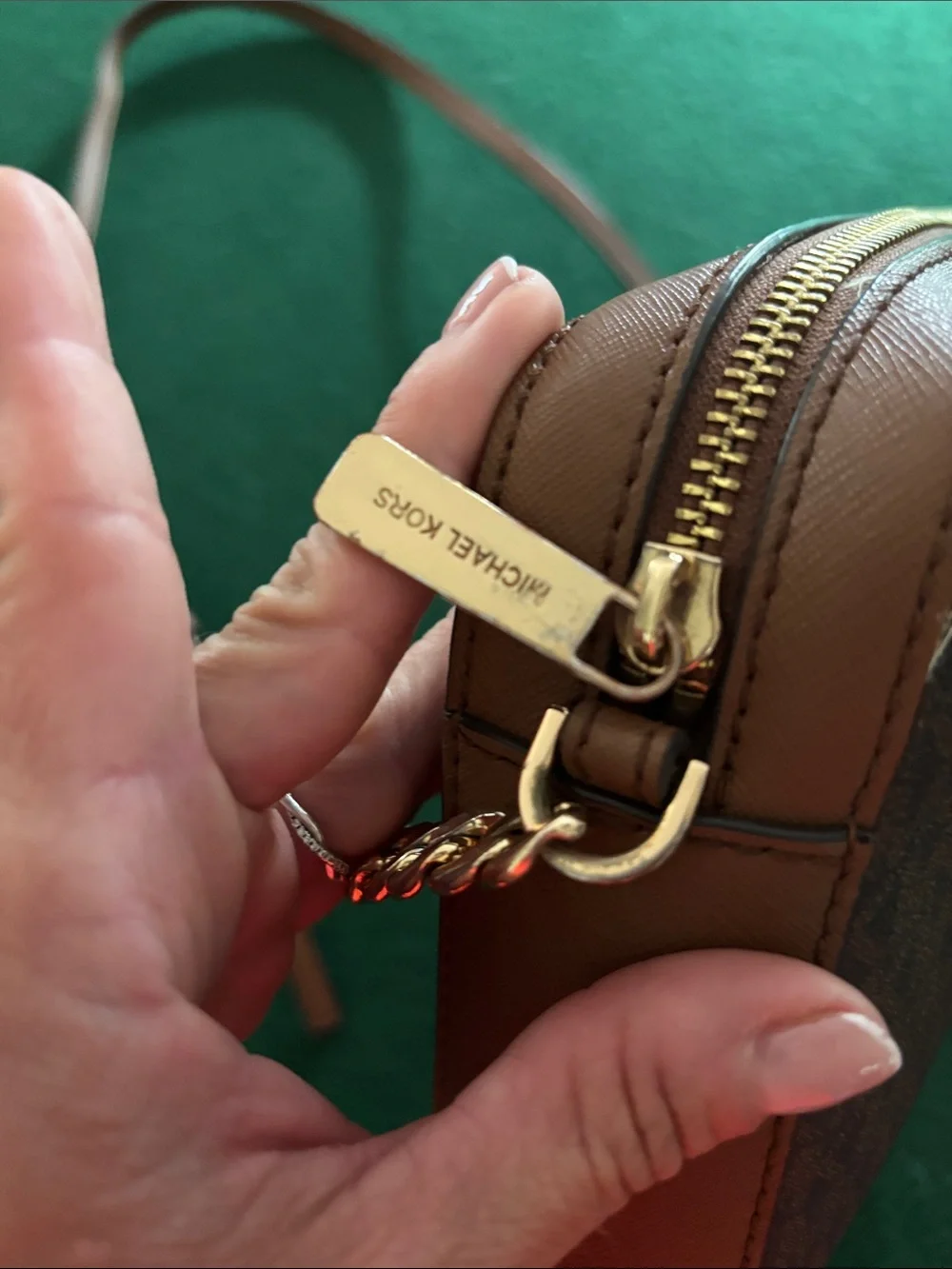 Michael Kors Jet Set Logo EW Crossbody Brown Chain Acorn